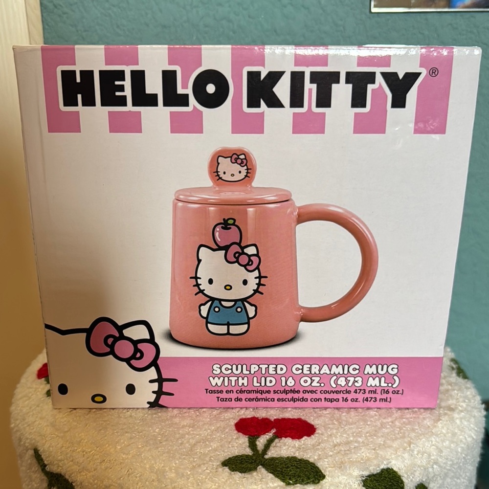 Hello Kitty Pink Ceramic Mug with Lid NIB